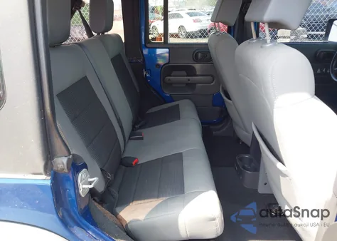 2010 Jeep Wrangler Unlimited Sport from USA, damaged, VIN 1J4BA3H18AL135645